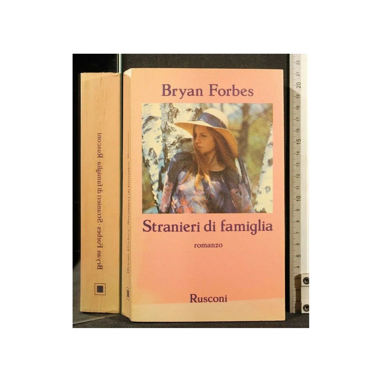 STRANIERI DI FAMIGLIA