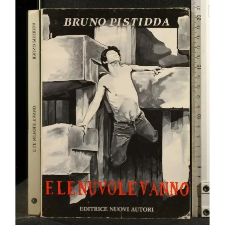 E LE NUVOLE VANNO