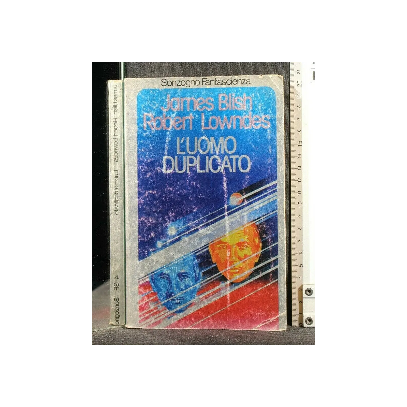 L'UOMO DUPLICATO