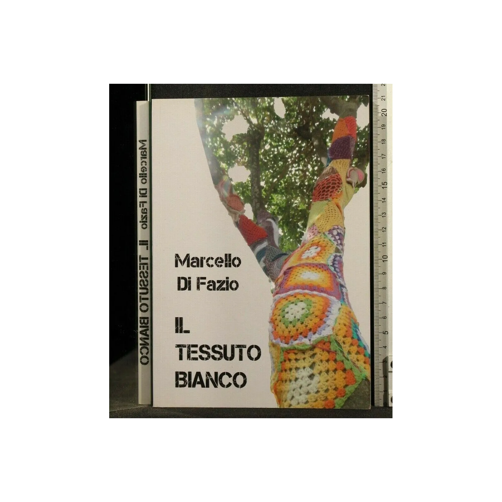 IL TESSUTO BIANCO _x000D_