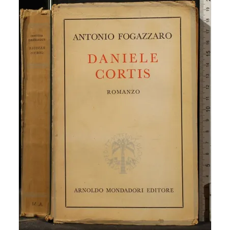 DANIELE CORTIS _x000D_