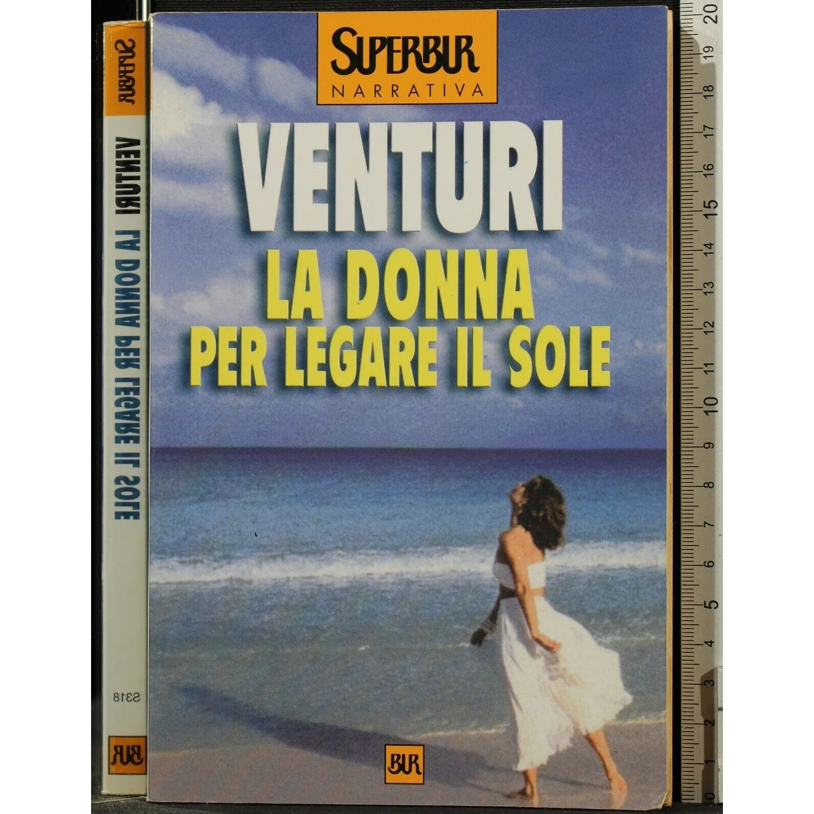 LA DONNA PER LEGARE IL SOLE _x000D_
