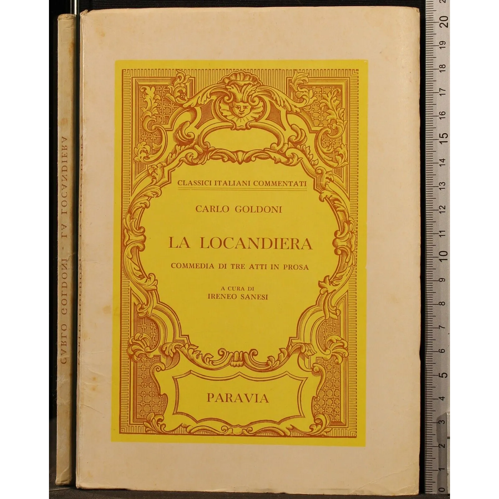 LA LOCANDIERA. COMMEDIA DI TRE ATTI IN PROSA _x000D_