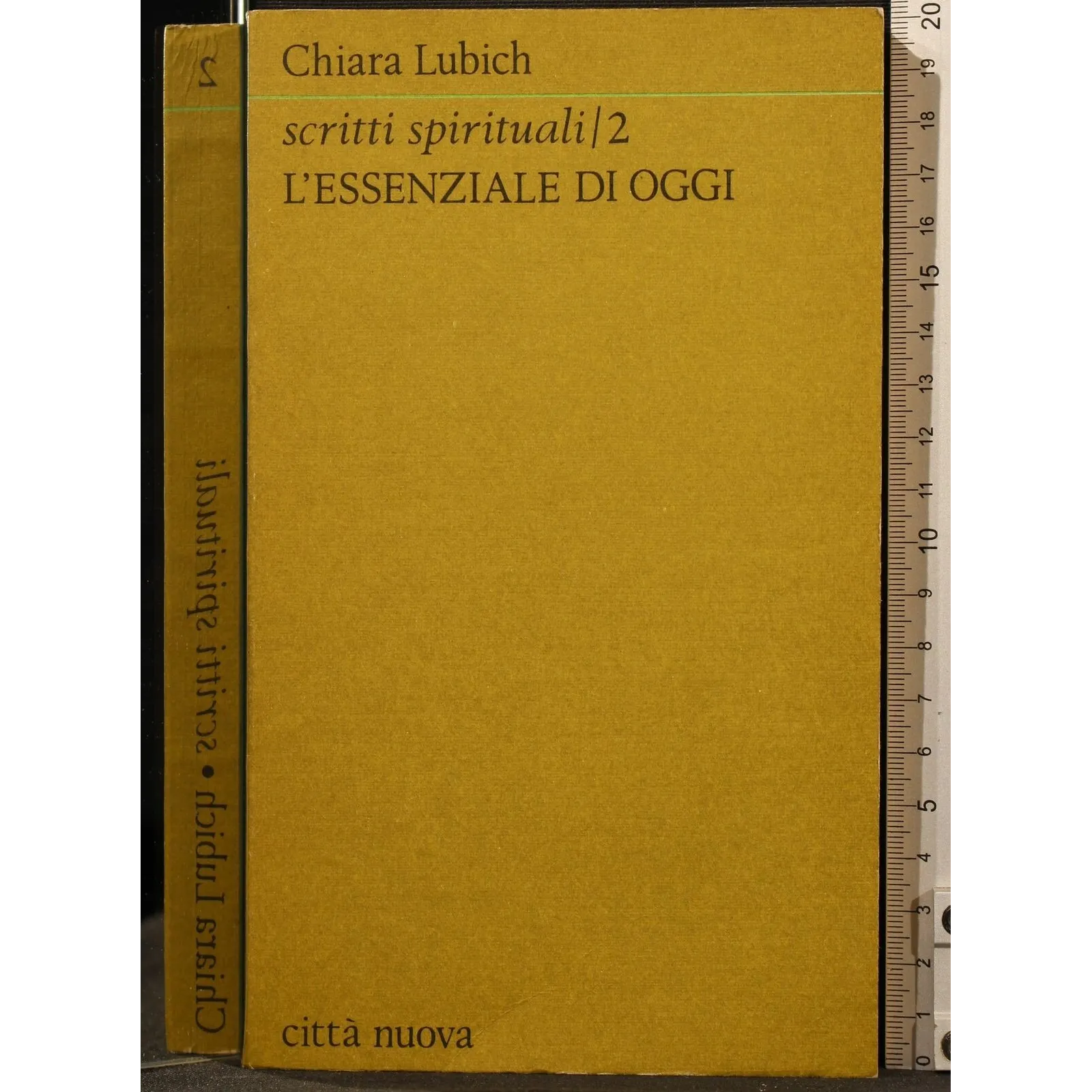 L'ESSENZIALE DI OGGI