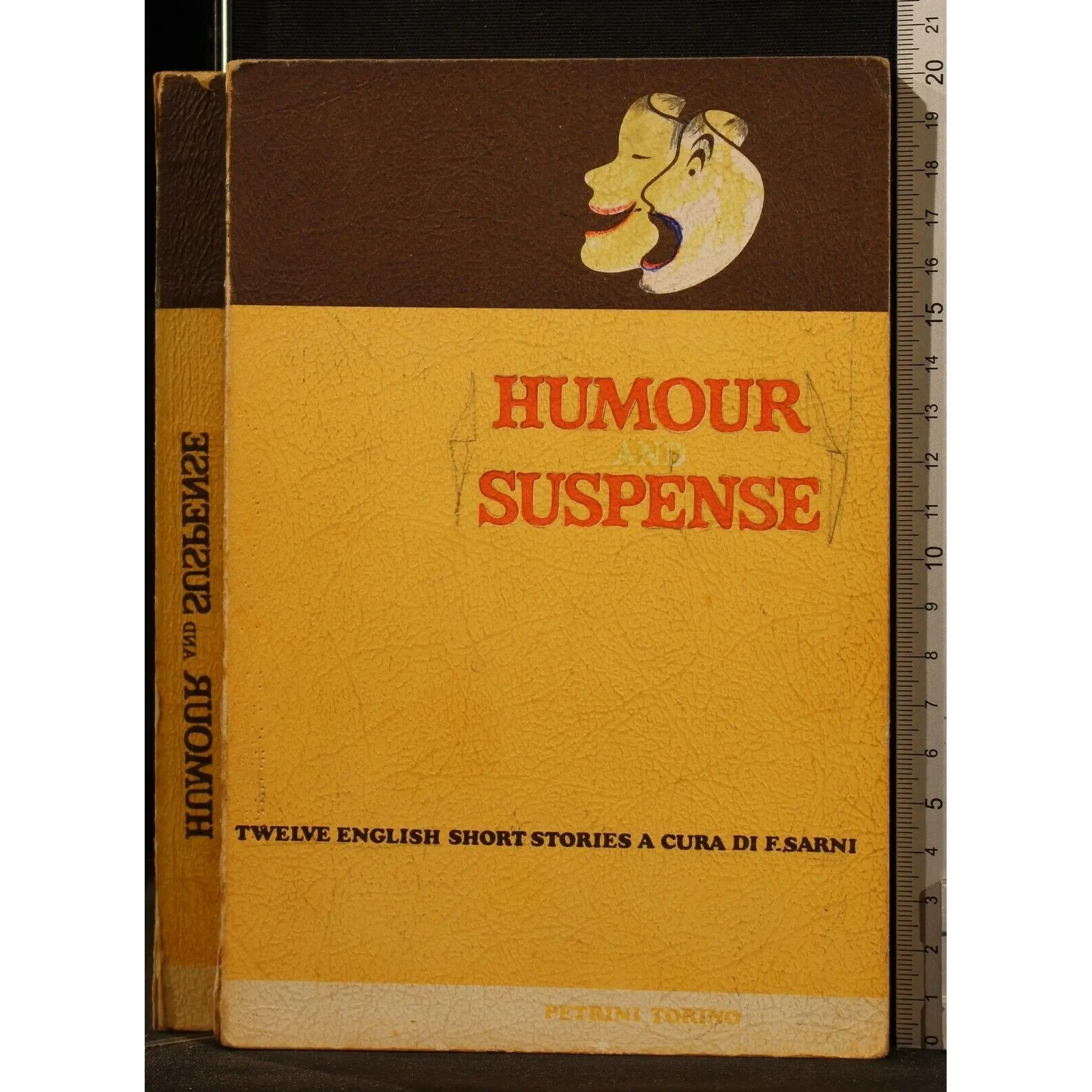HUMOUR SUSPENSE