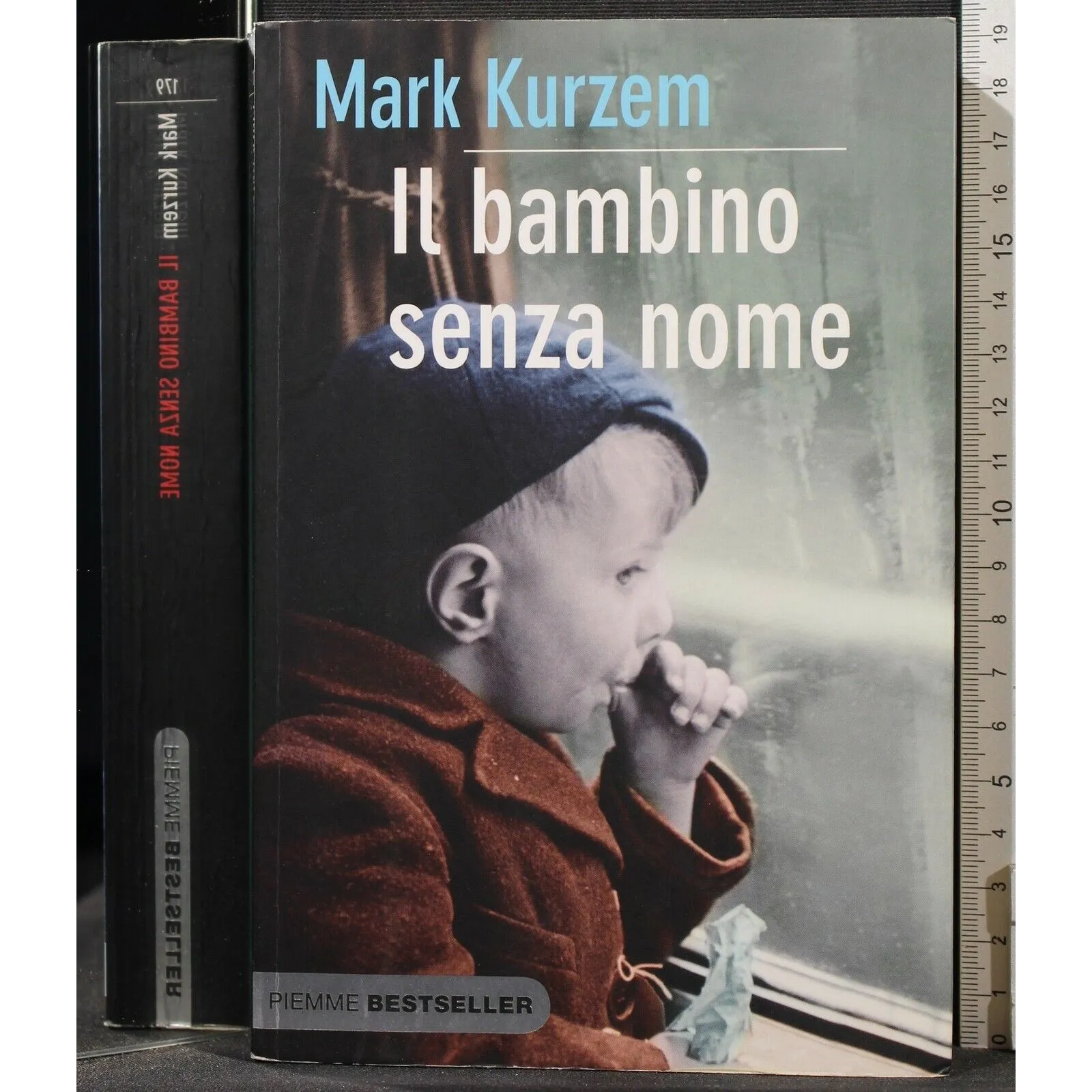 IL BAMBINO SENZA NOME _x000D_