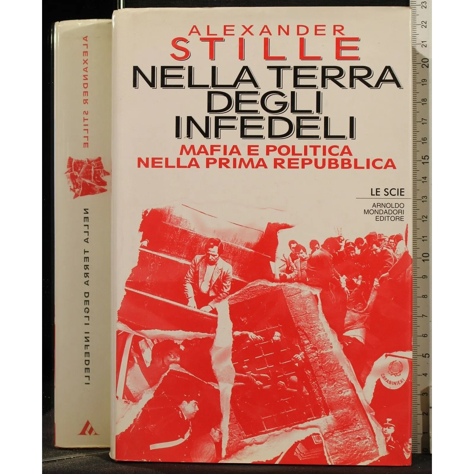 NELLA TERRA DEGLI INFEDELI