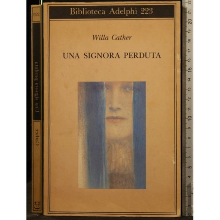 UNA SIGNORA PERDUTA _x000D_