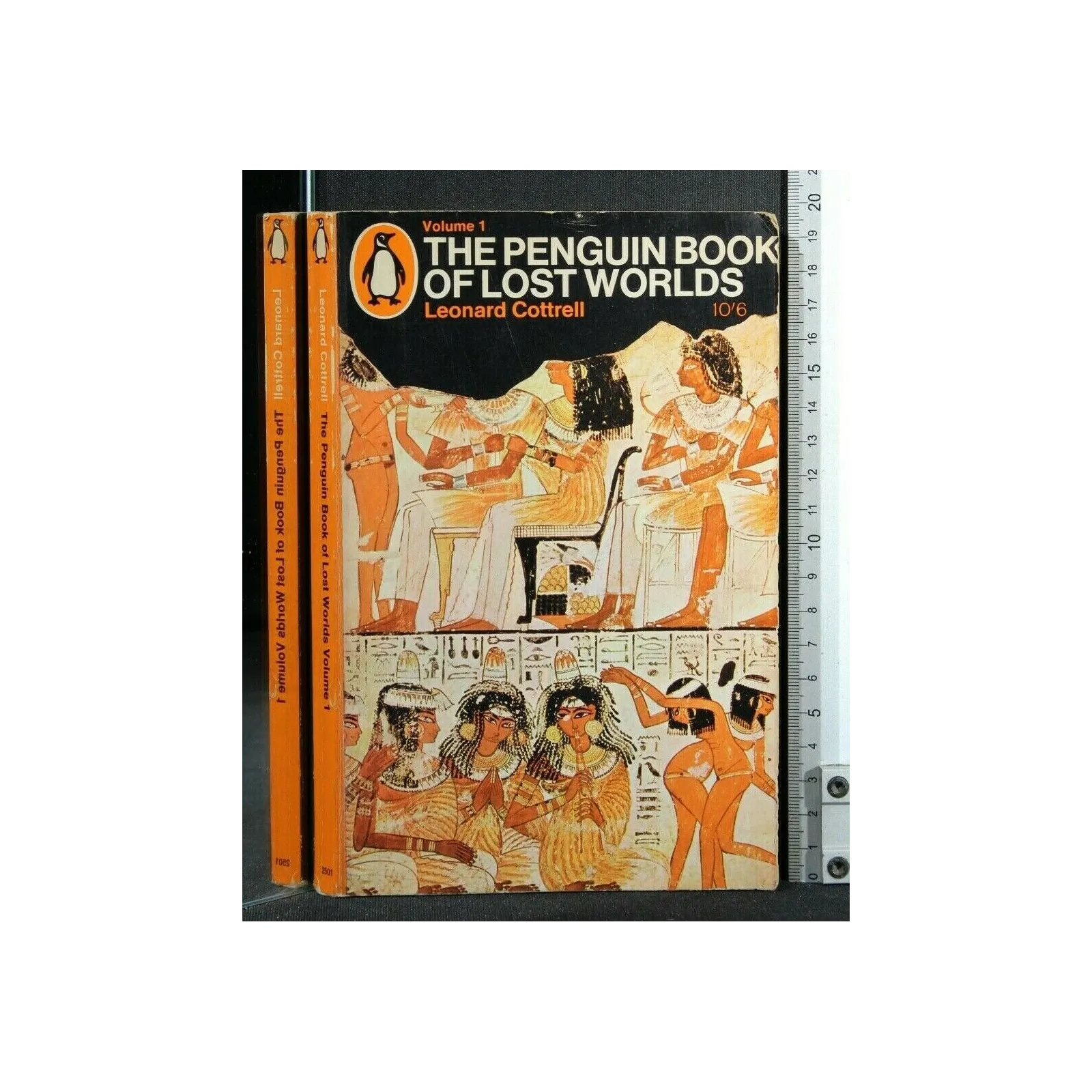 THE PENGUIN BOOK OF LOST WORLDS VOL 1