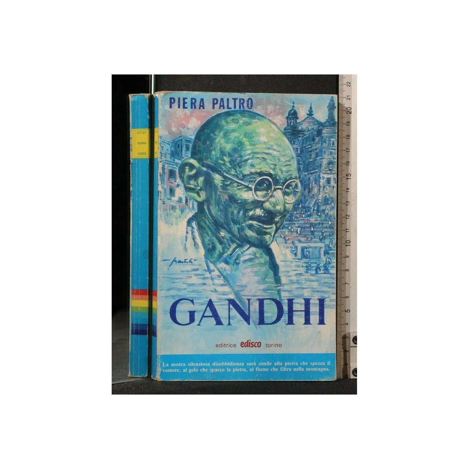 GANDHI. PIERA PALTRO.