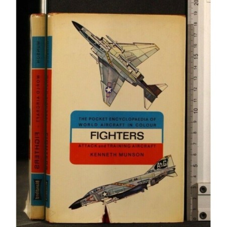 THE POCKET ENCYCLOPAEDIA OF WORLD AIRCRAFT IN COLOUR FIGHTERS