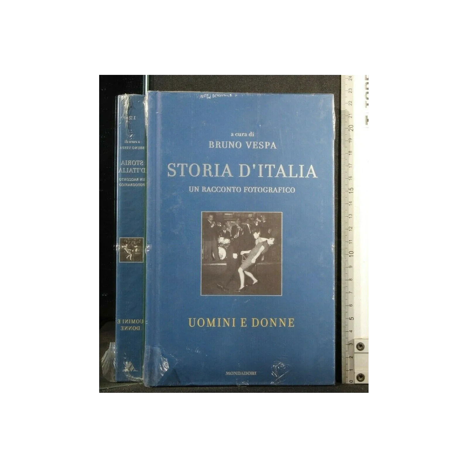 STORIA D'ITALIA UOMINI E DONNE N. 12