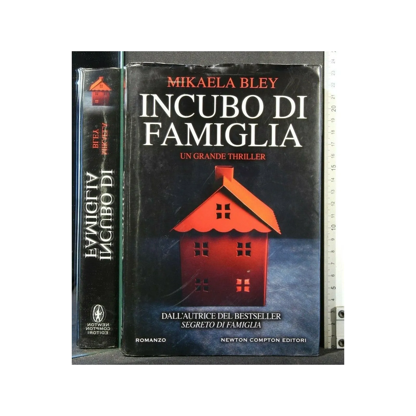 INCUBO DI FAMIGLIA