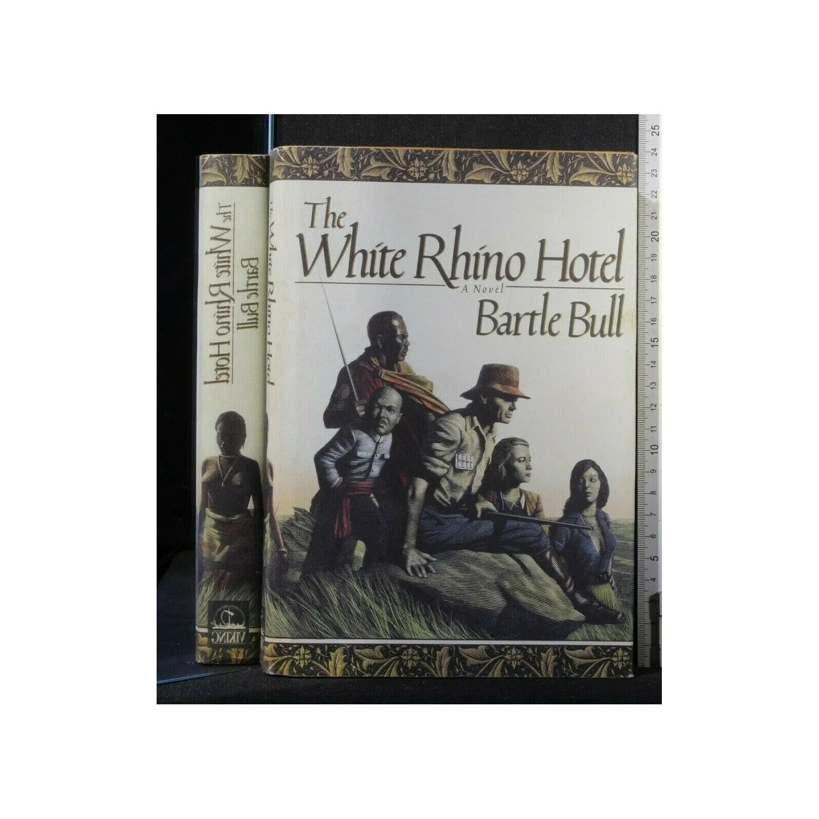 THE WHITE RHINO HOTEL