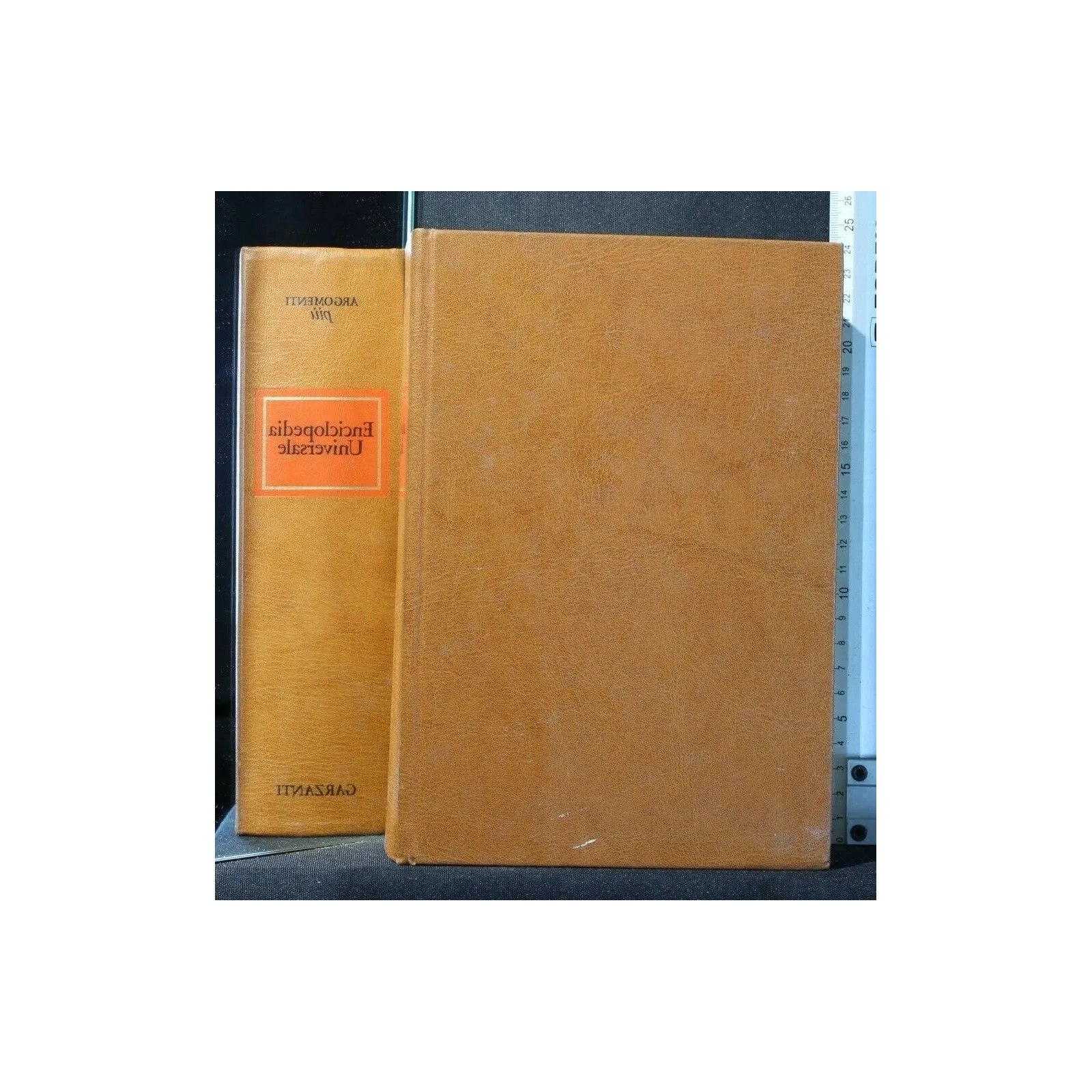 LA NUOVA ENCICLOPEDIA UNIVERSALE GARZANTI