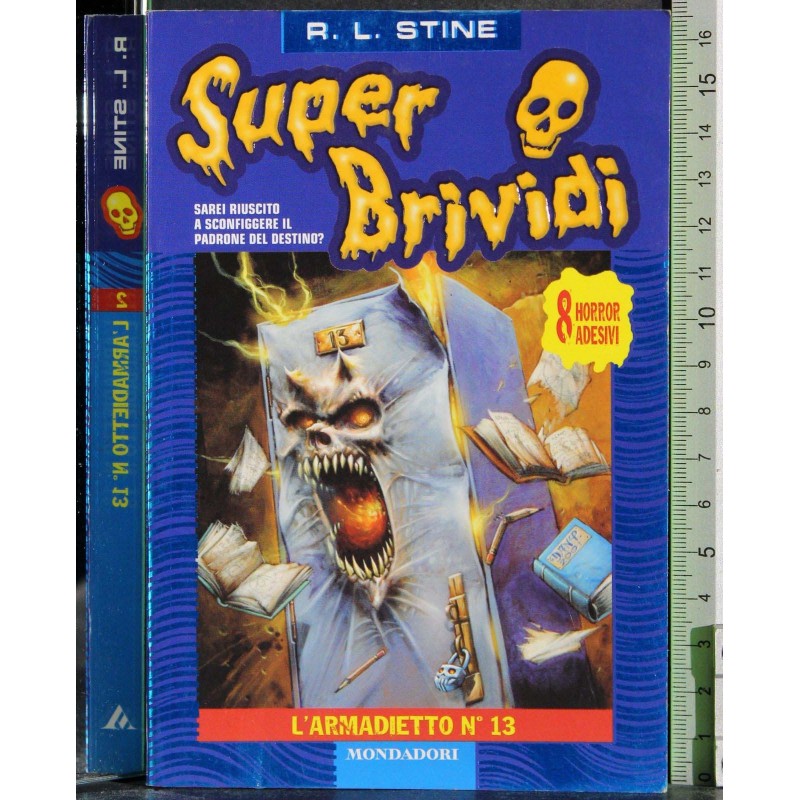 Super Brividi. L'armadietto n 13