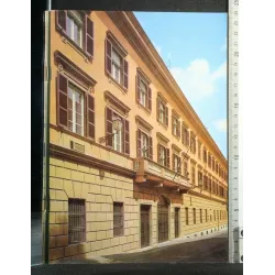 ORIGINI E VICENDE DELL'EDIFICIO