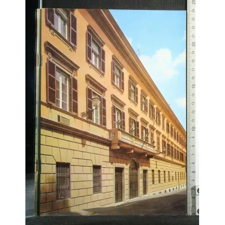 ORIGINI E VICENDE DELL'EDIFICIO