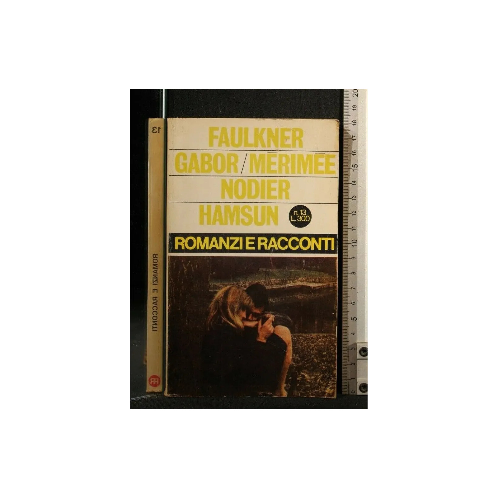 ROMANZI E RACCONTI TERRA FAVOLOSA ACARIUS LA CAMERA AZZURRA