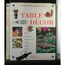 TABLE DECOR