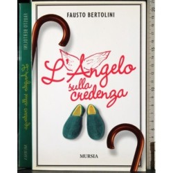 L'angelo sulla credenza