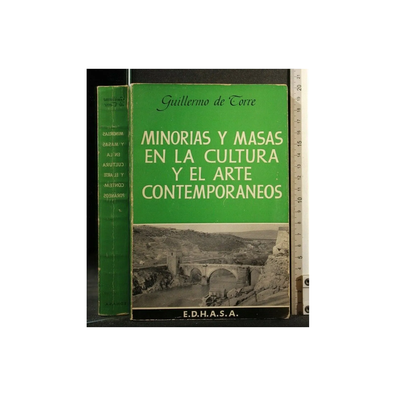 MINORIAS Y MASAS EN LA CULTURA Y EL ARTE CONTEMPORANEOS