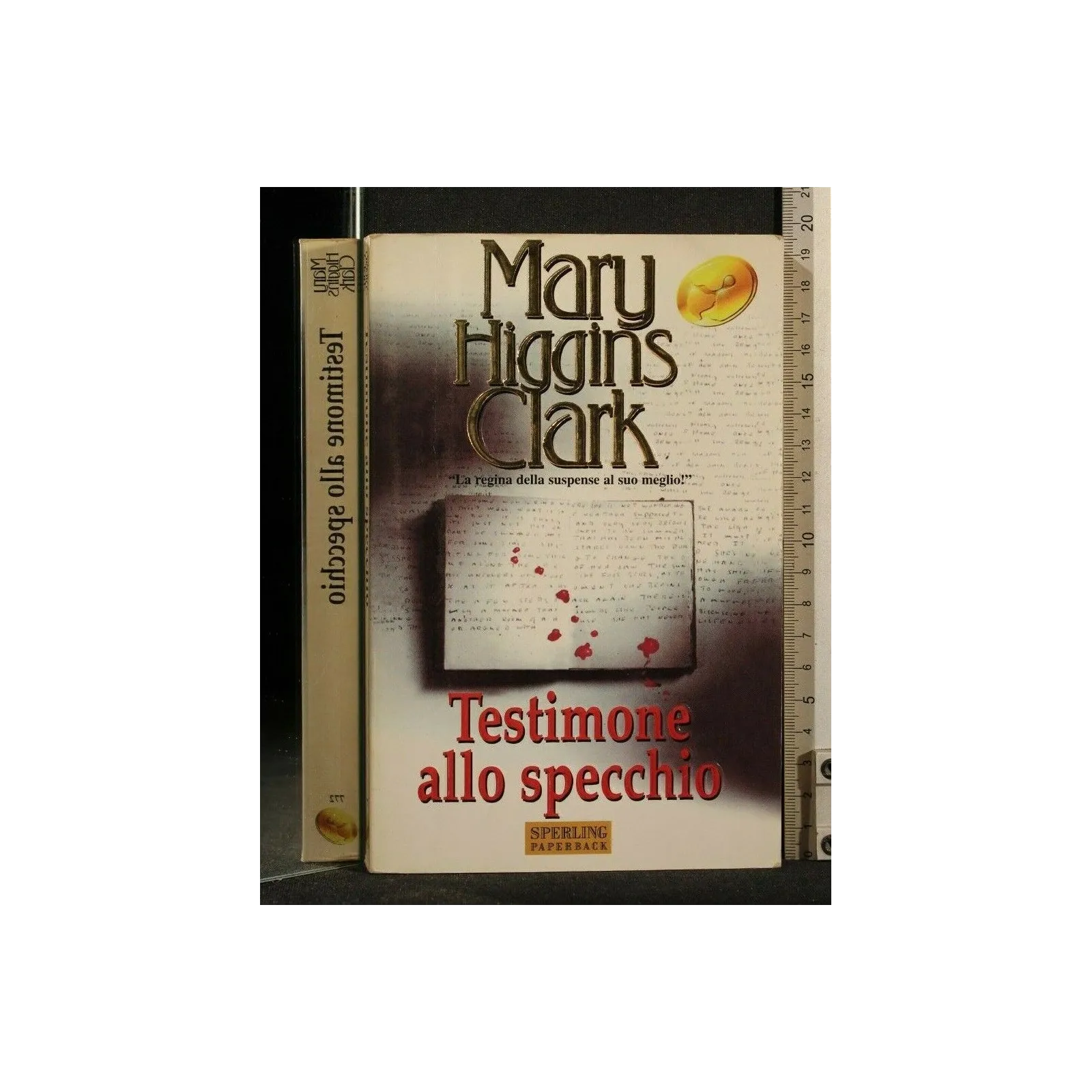 TESTIMONE ALLO SPECCHIO