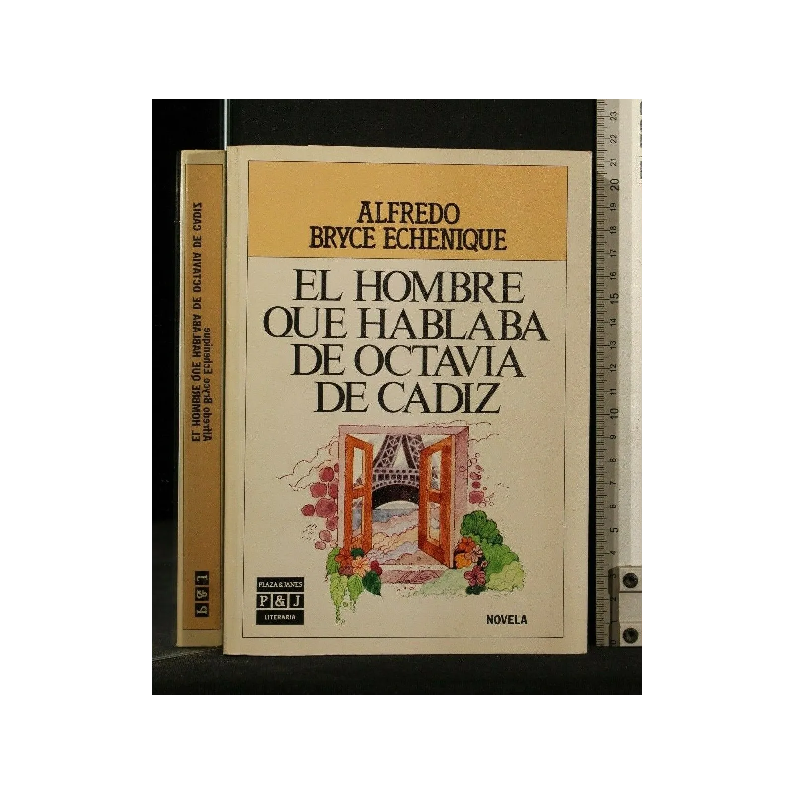 EL HOMBRE QUE HABLABLA DE OCTAVIA DE CADIZ