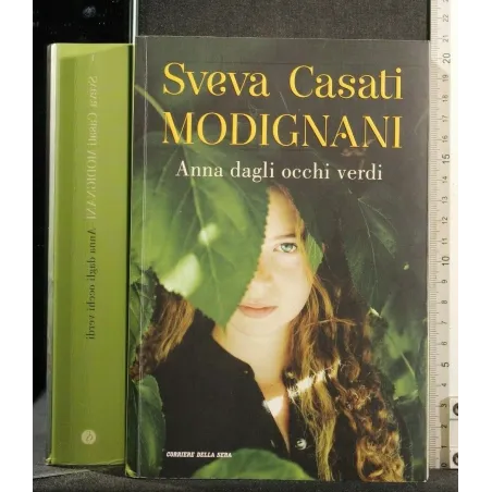 ANNA DAGLI OCCHI VERDI