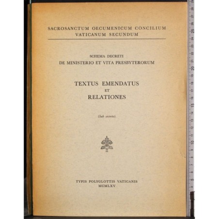 Textus emendatus et relationes