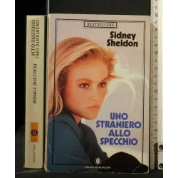 UNO STRANIERO ALLO SPECCHIO