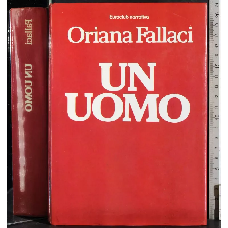 Un uomo