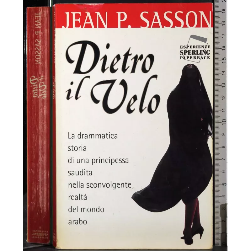 Dietro il velo