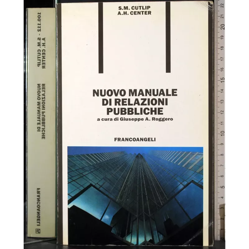 Nuovo manuale di relazioni pubbliche