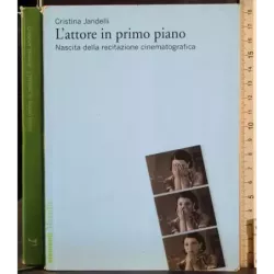 L'attore in primo piano