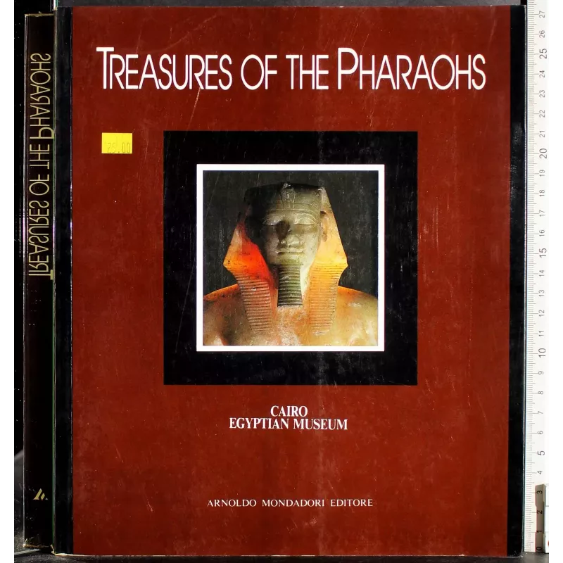 Treasures of the Pharaohs. Cairo egyptian museum