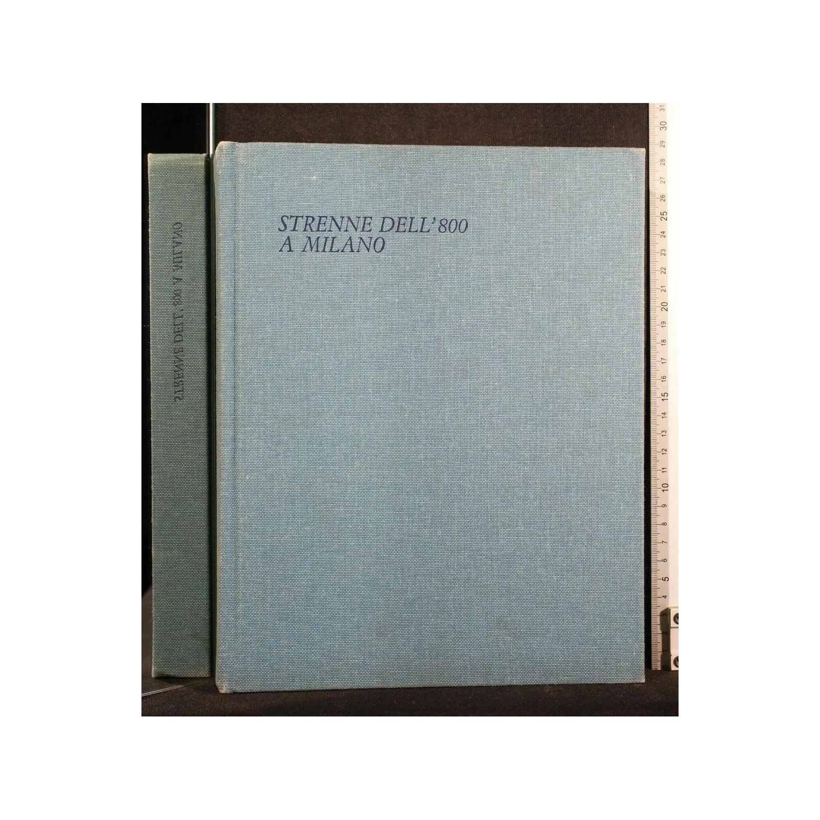 STRENNE DELL'800 A MILANO