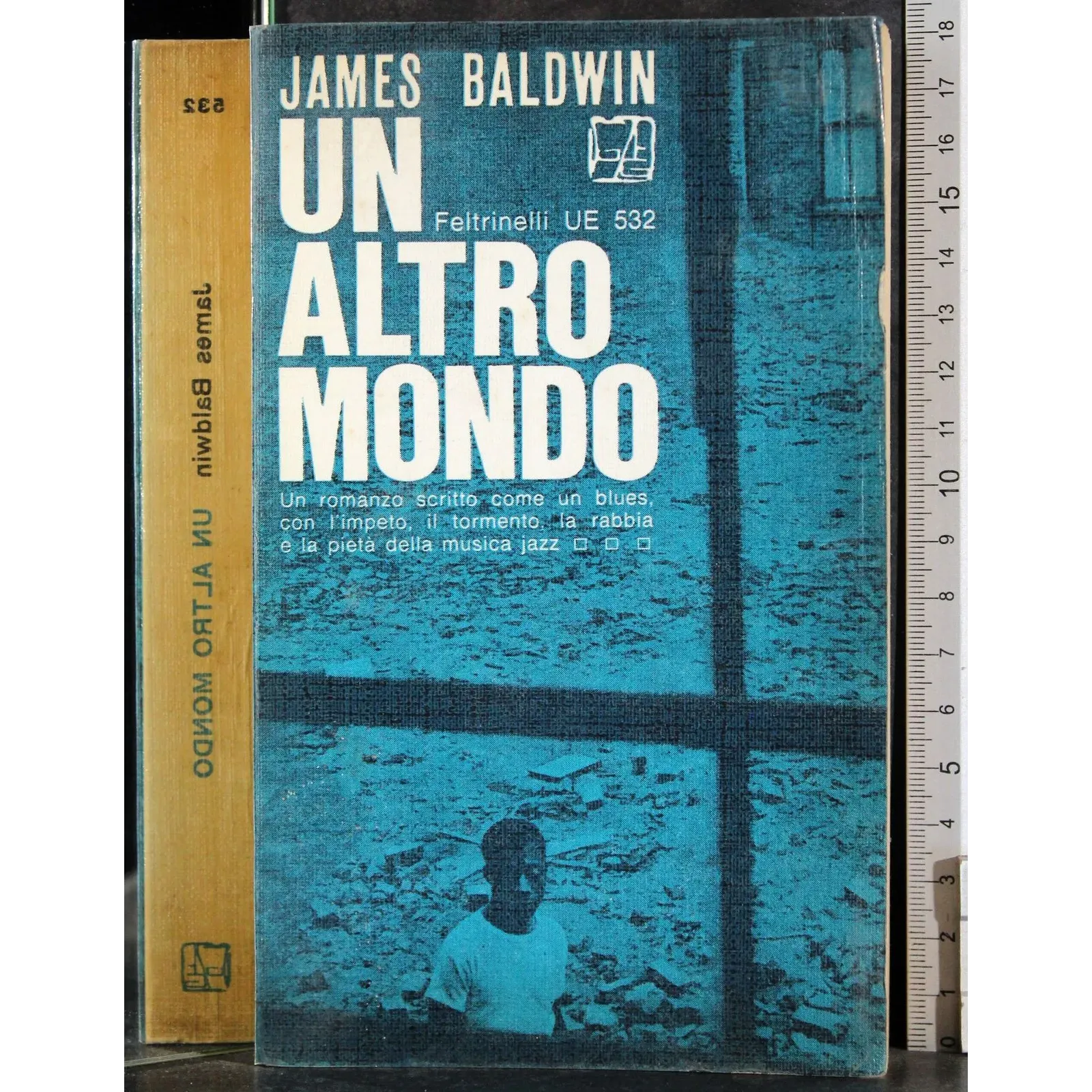 Un altro mondo