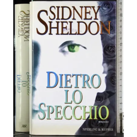 Dietro lo specchio