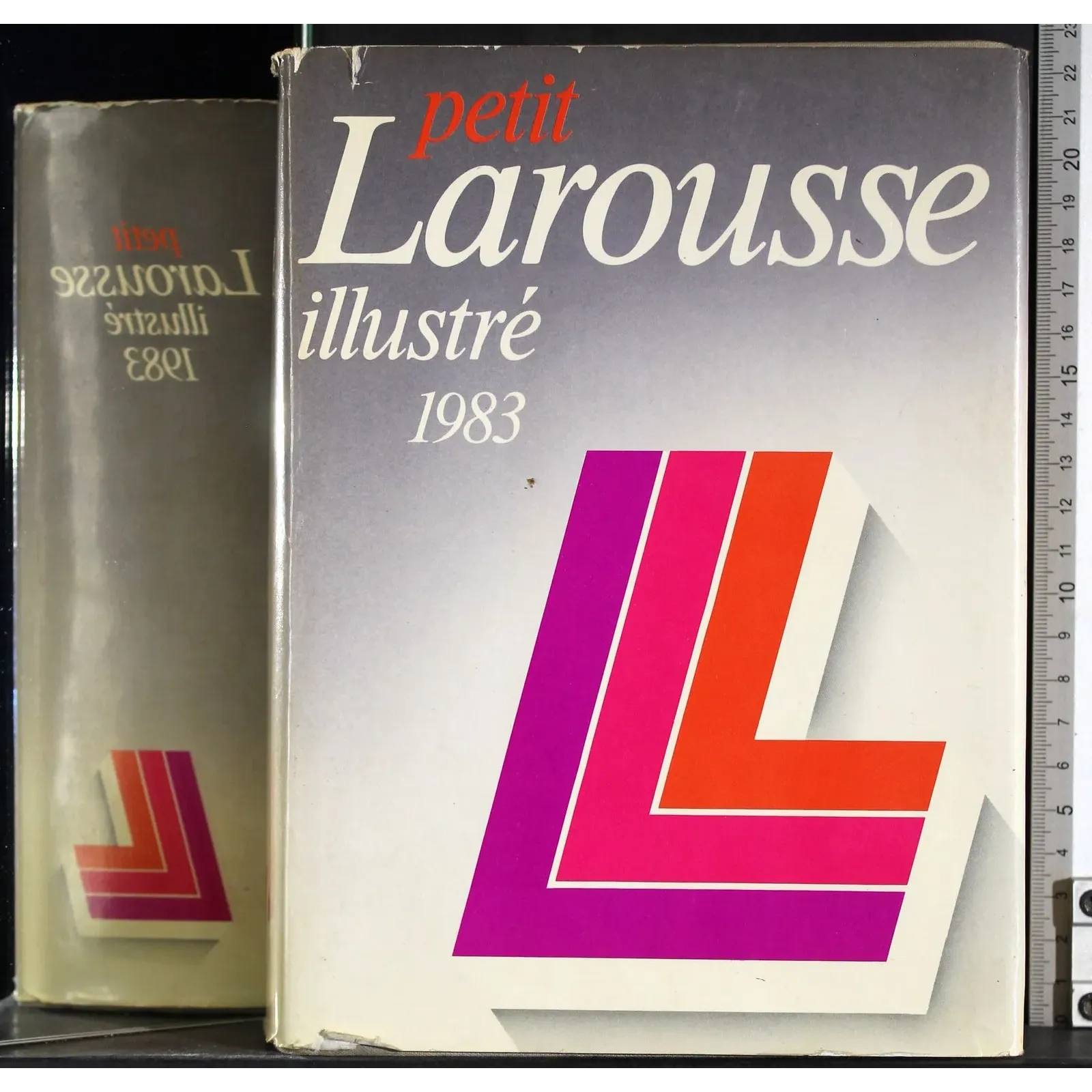 Petit Larousse illustré