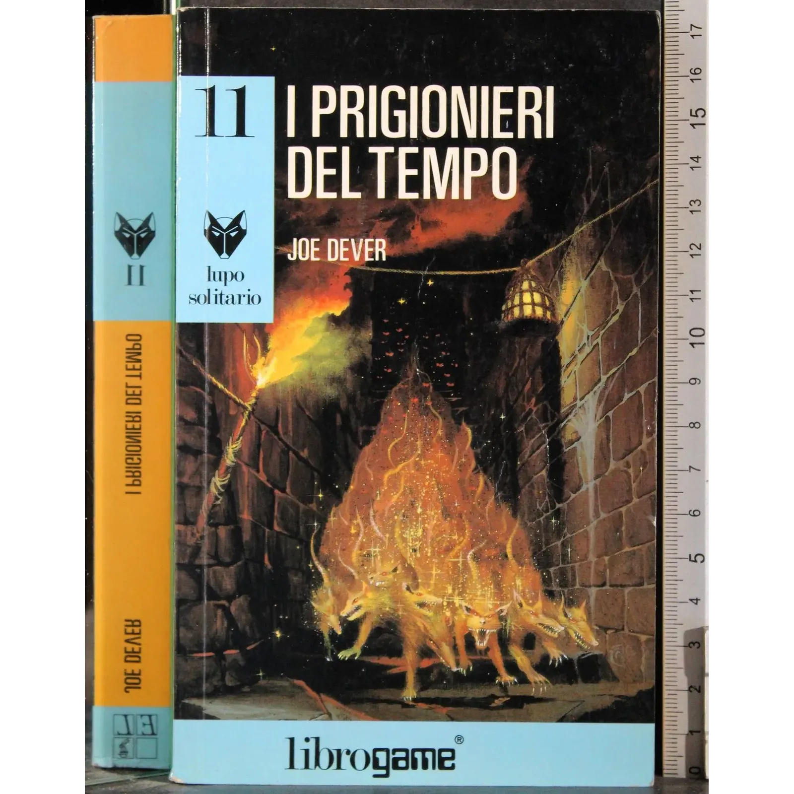 Librogame 11. I prigionieri del tempo