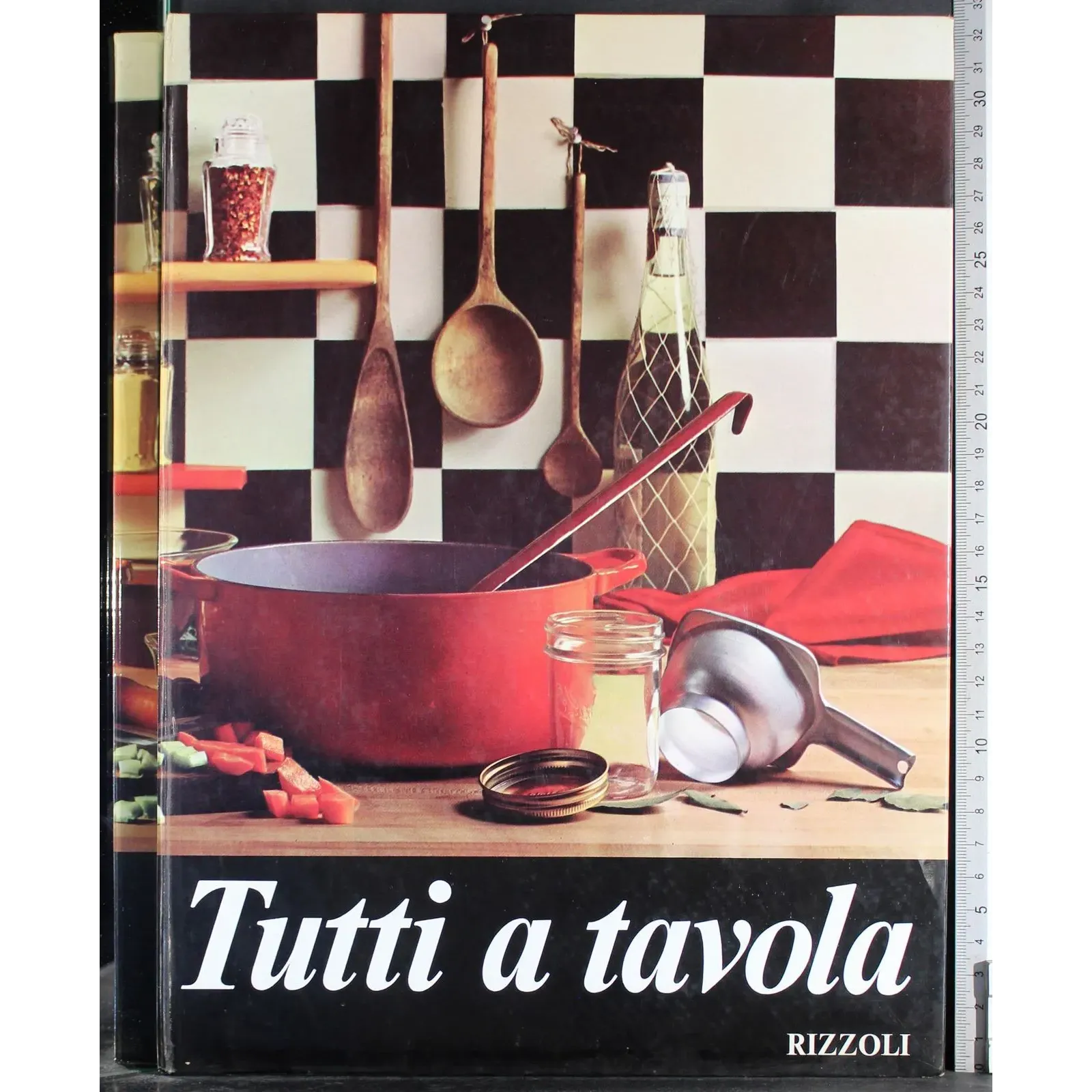 Tutti a tavola