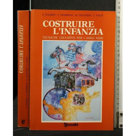 COSTRUIRE L'INFANZIA