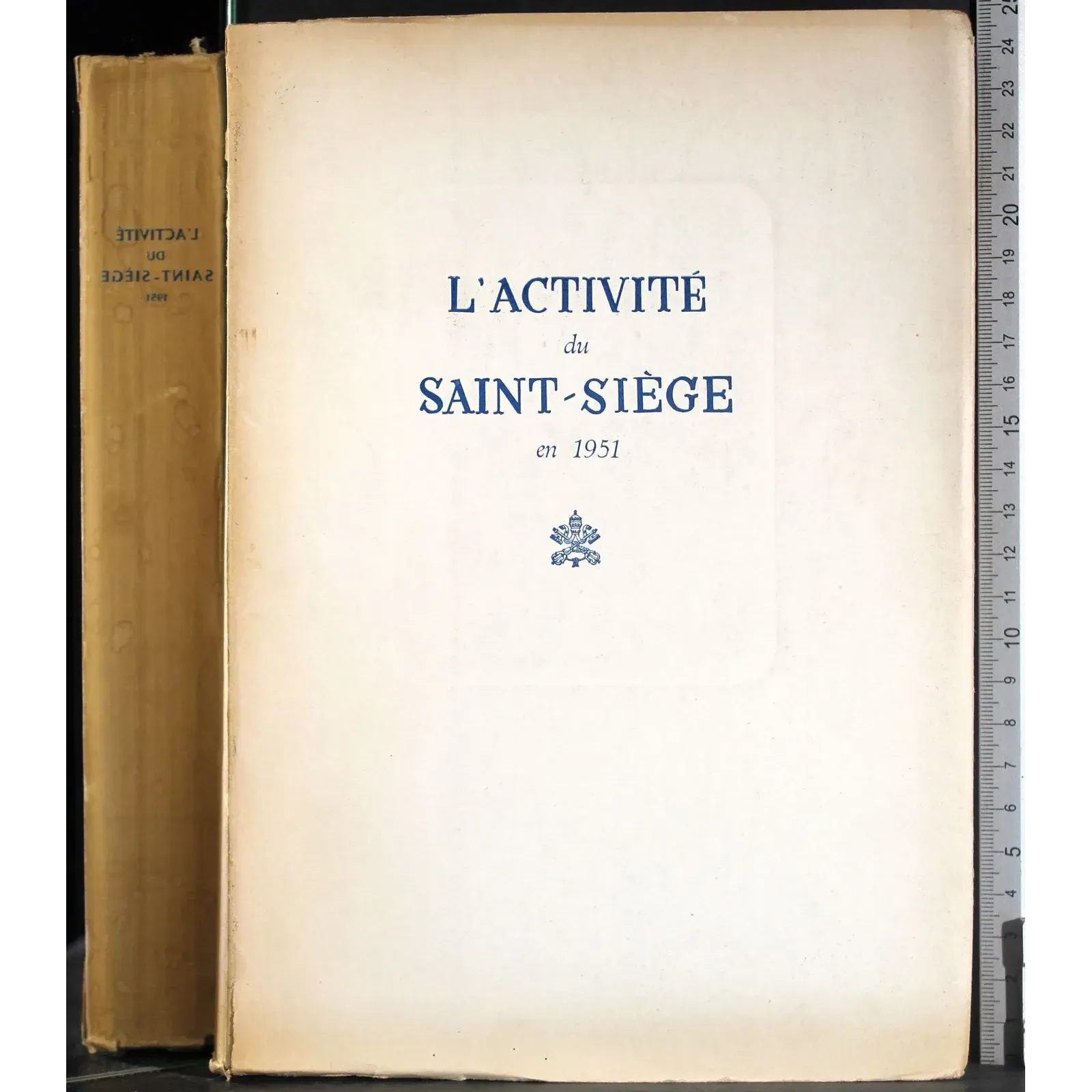 L'active du saint siege en 1951