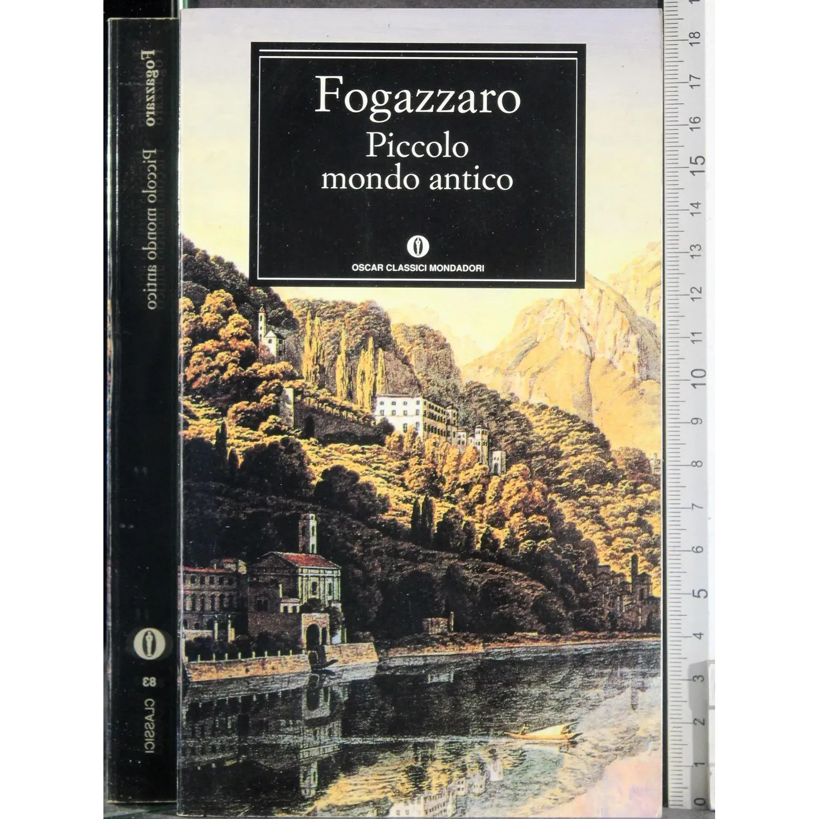 Piccolo mondo antico