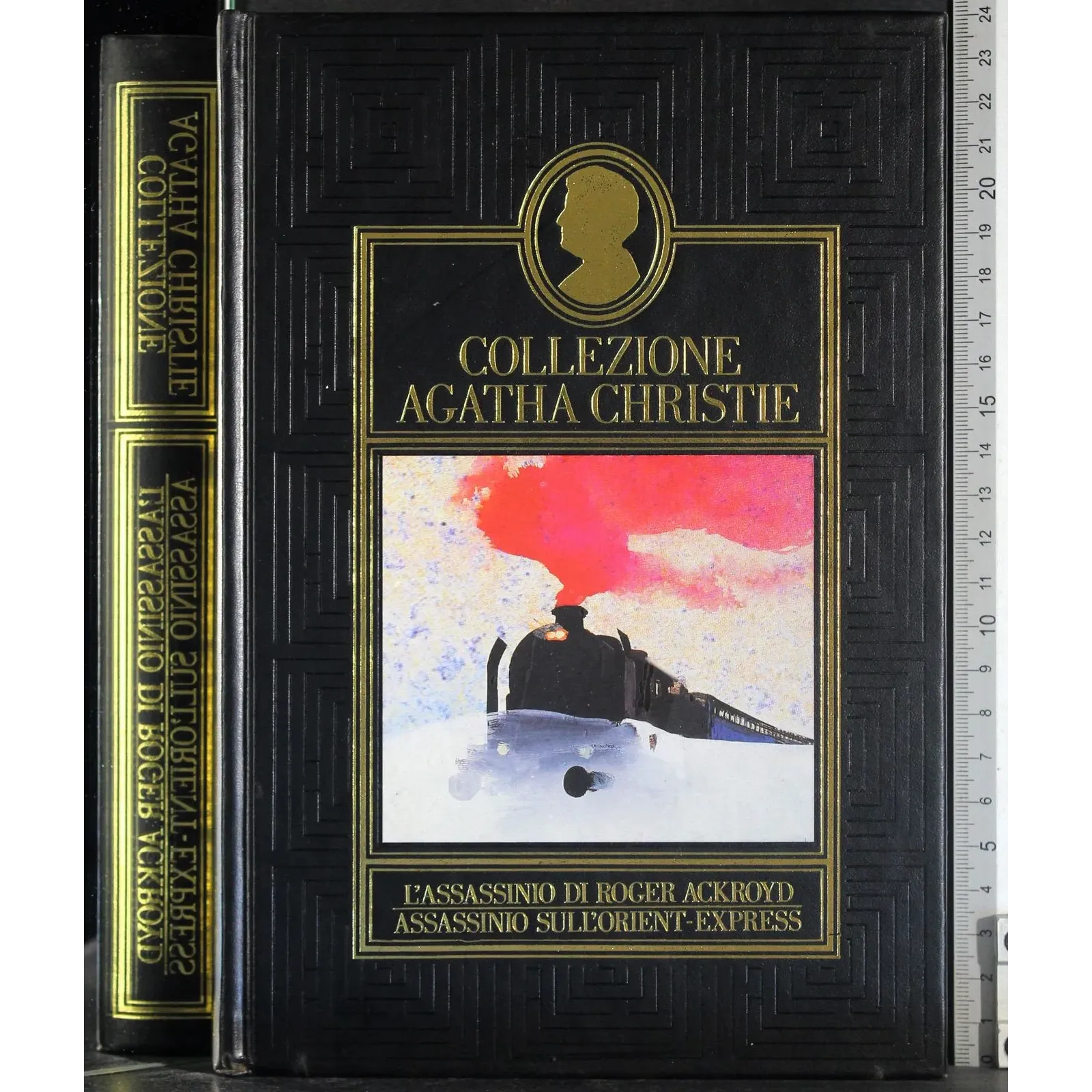 Assassinio sull'orient express. L'assassinio di Roger Ackroyd