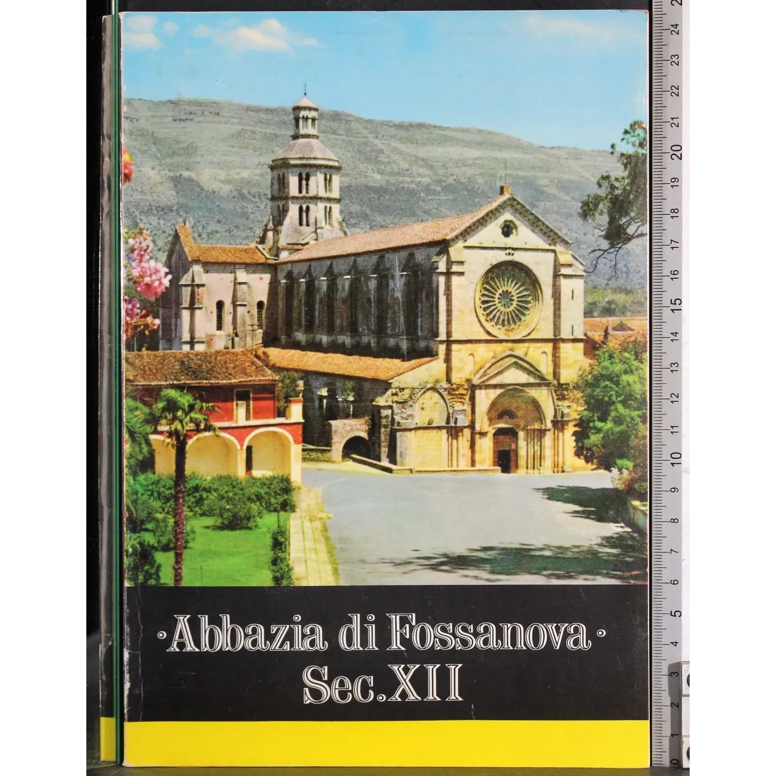 Abbazia di Fossanova Sec XII