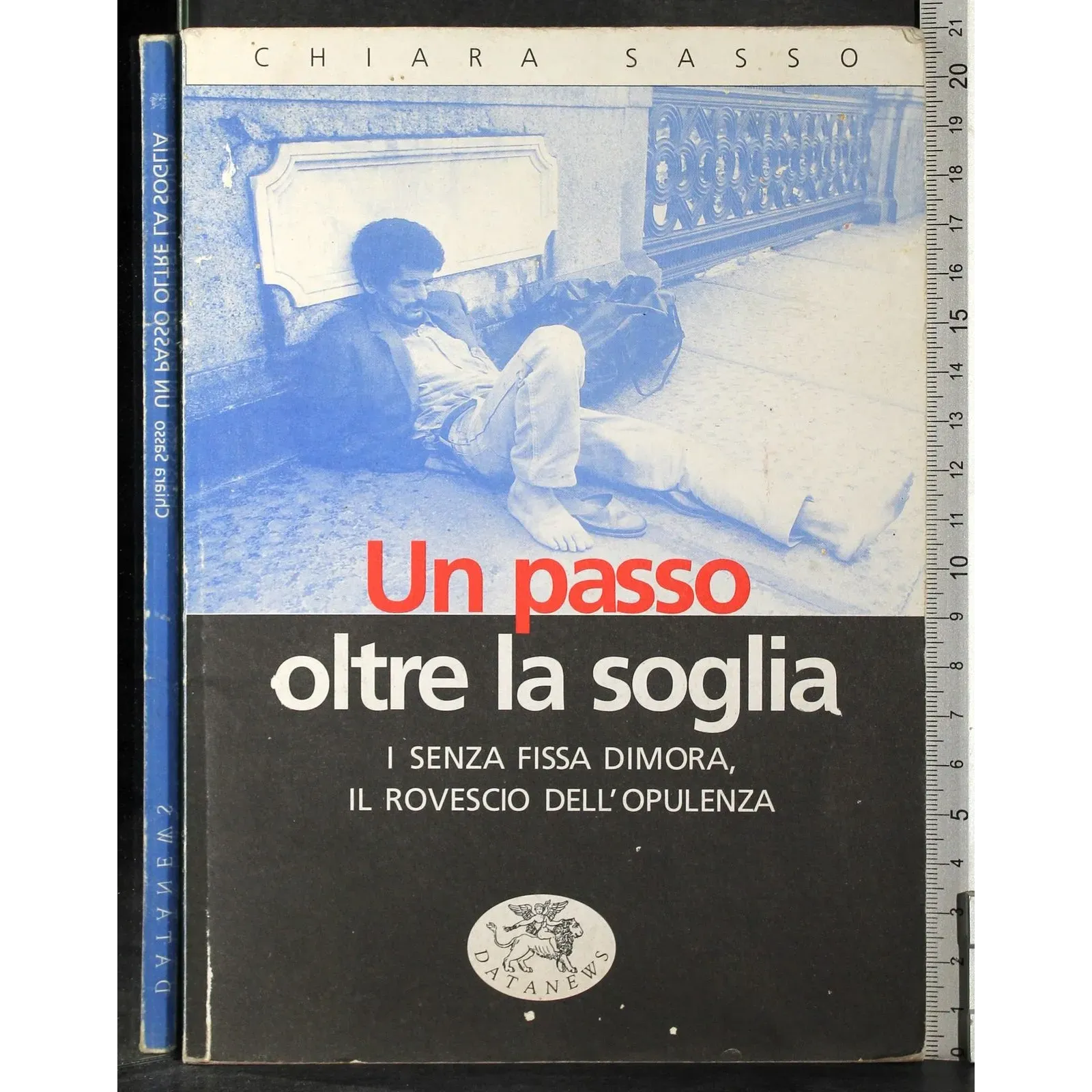 Un passo oltre la soglia