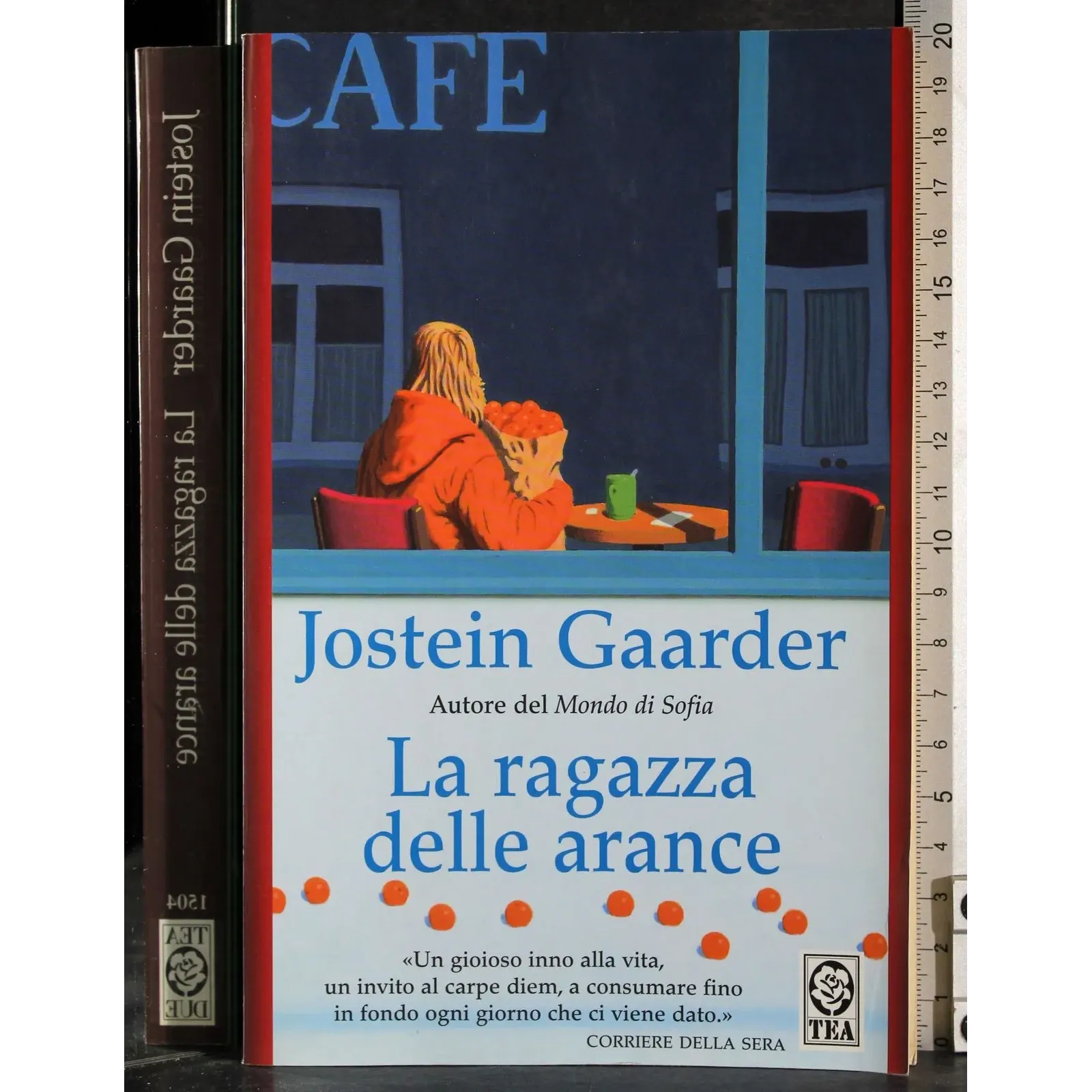 La ragazza delle arance