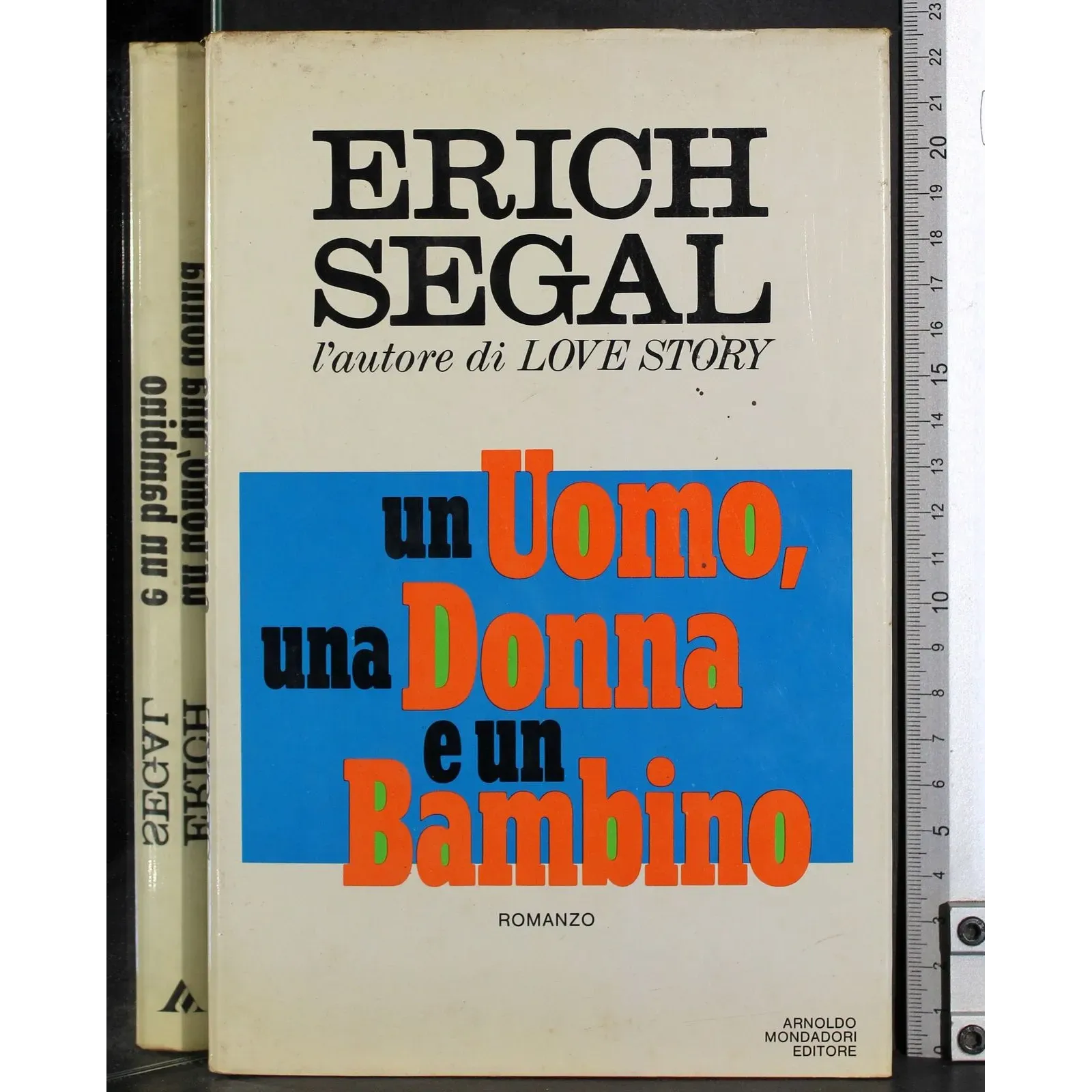 Un uomo, una donna e un bambino